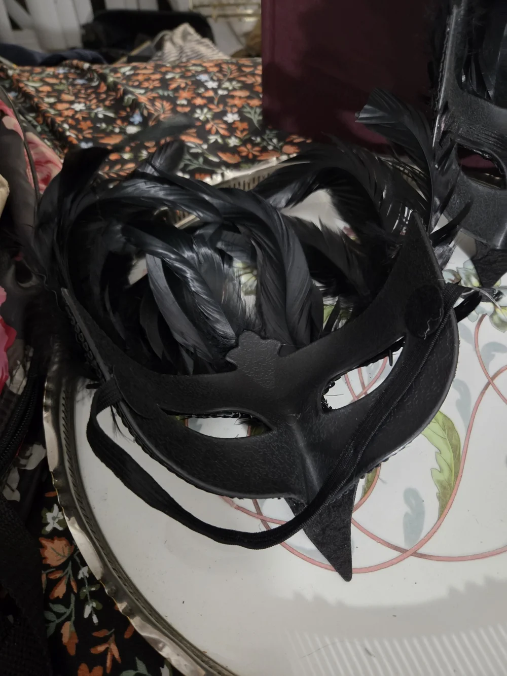Black Feather Raven Masquerade Mask Set/2 NEW